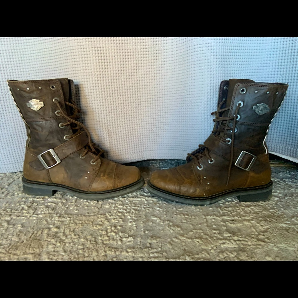 Super cute genuine Harley Davidson boots